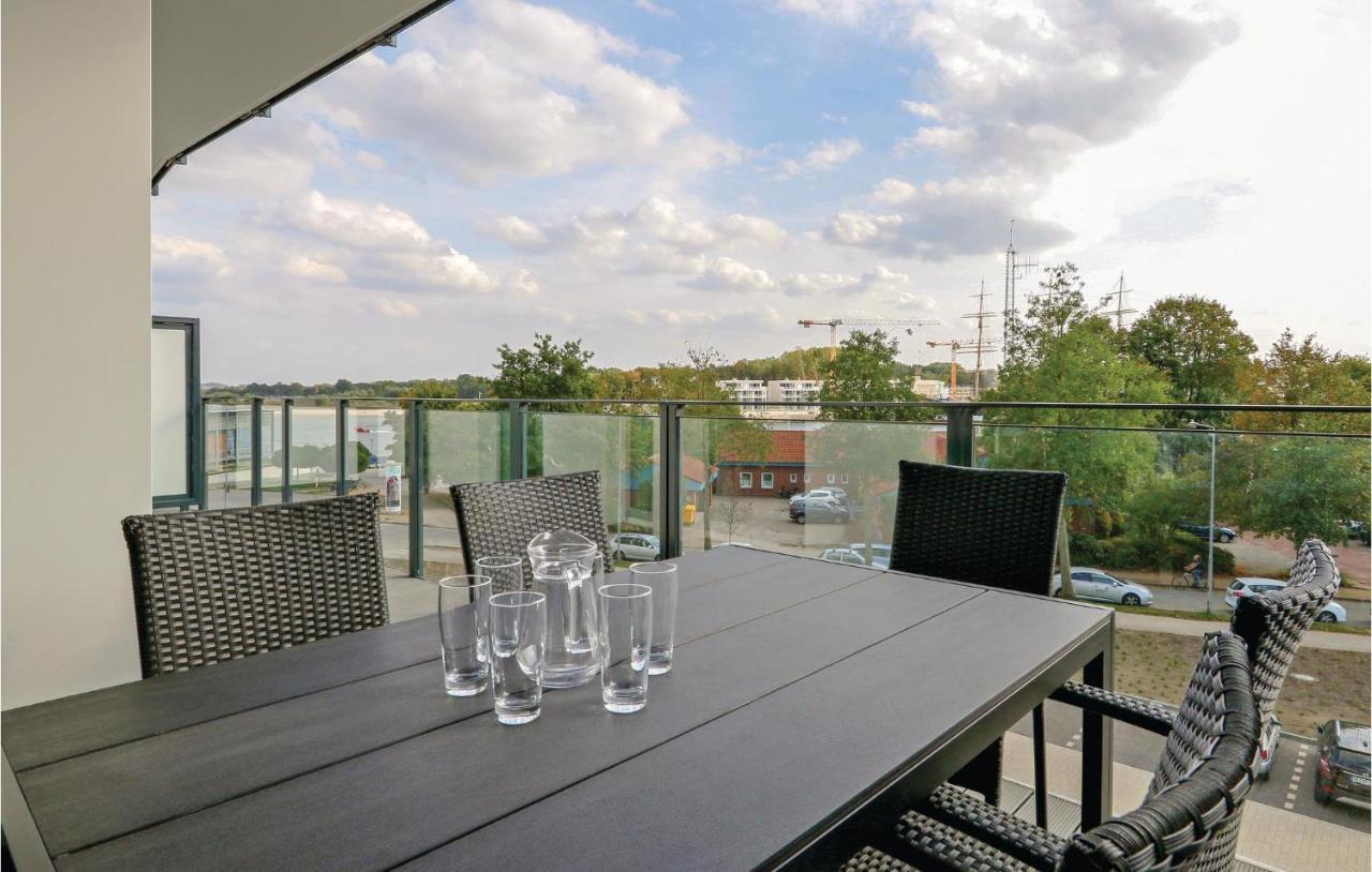 Cozy Apartment In Luebeck Travemuende With Sauna Екстериор снимка